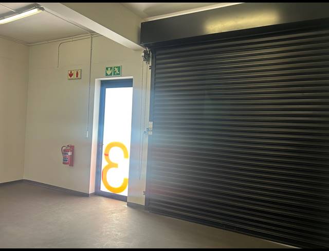 198M² BUILDING TO LET IN MAITLAND